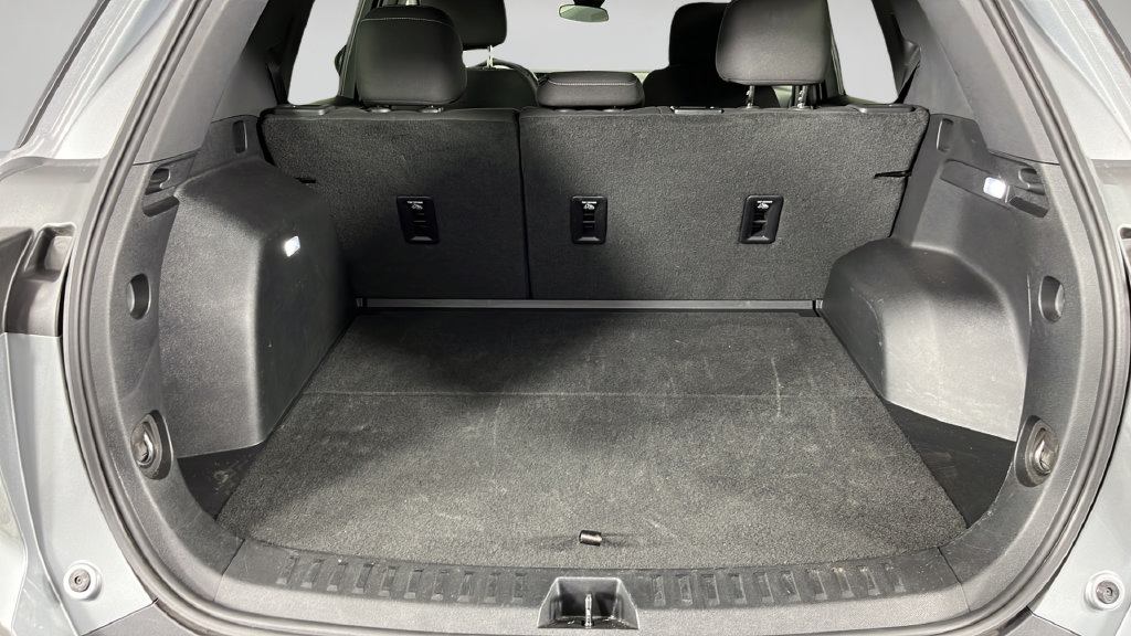 Used 2025 Chevrolet Equinox LT AWD/4WD image 35