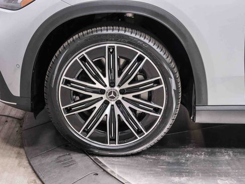 Certified 2023 Mercedes-Benz EQE 500 4MATIC SUV image 11