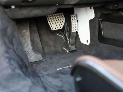 Certified 2023 Ferrari SF90 Spider image 42