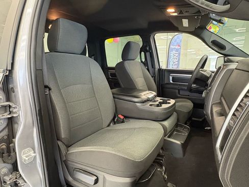 Used 2024 RAM 1500 Classic Warlock RWD image 22
