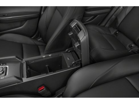 Used 2023 MAZDA MAZDA3 s FWD image 9