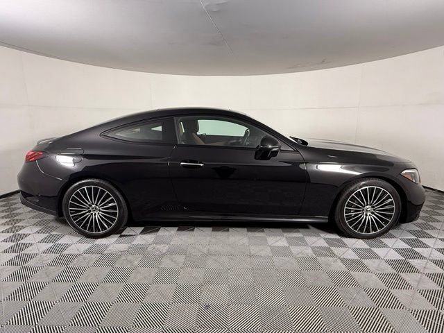 Used 2024 Mercedes-Benz CLE 300 4MATIC Coupe image 8