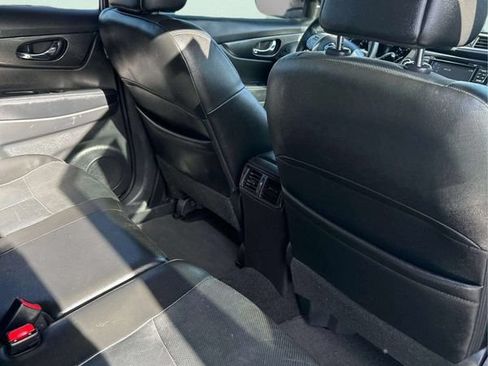 Used 2016 Nissan Rogue SL w/ SL Premium Package AWD/4WD image 11