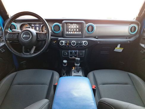 Used 2021 Jeep Gladiator Willys image 13