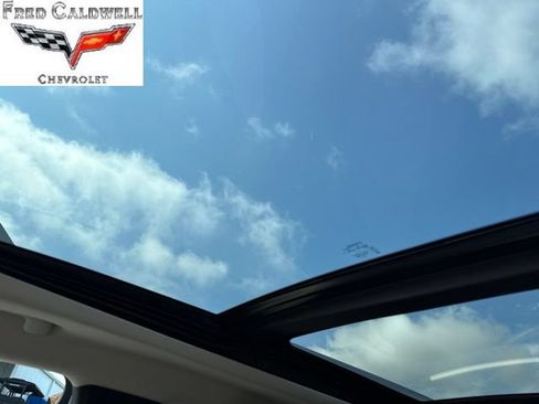 Used 2015 Jeep Cherokee Latitude w/ Comfort/Convenience Group AWD/4WD image 7