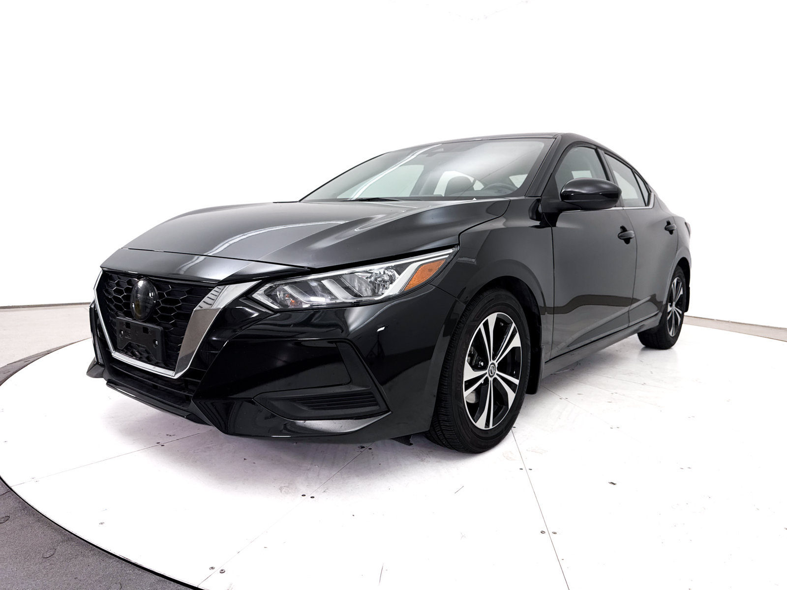 Used 2022 Nissan Sentra SV w/ Trunk Package FWD image 3