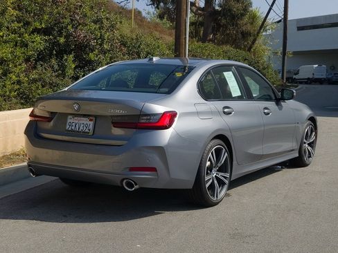 Used 2023 BMW 330e xDrive w/ Premium Package image 5