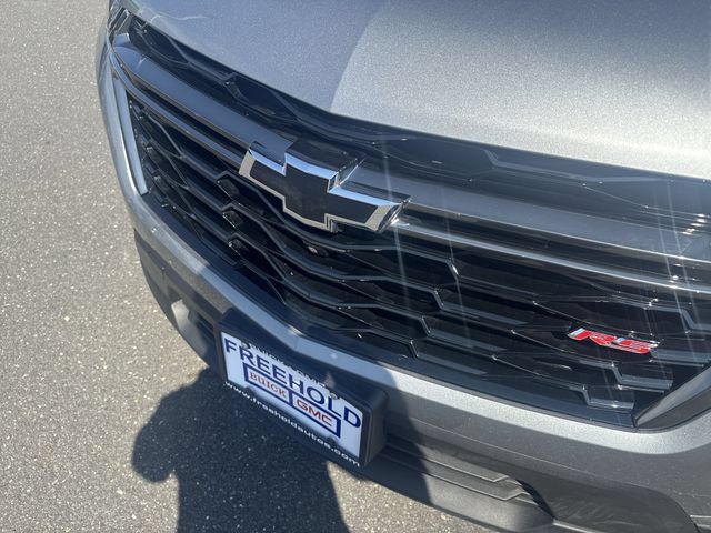 Used 2024 Chevrolet Traverse RS AWD/4WD image 31