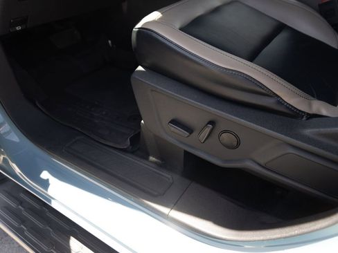 Used 2023 Ford Bronco Wildtrak AWD/4WD image 13
