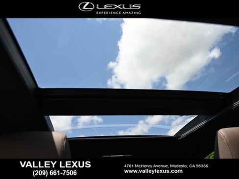 Used 2025 Lexus ES 350 w/ Premium Package FWD image 6