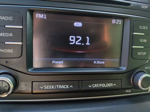 Used 2019 Kia Sportage LX FWD image 25