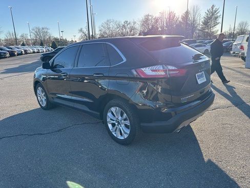 Used 2022 Ford Edge Titanium w/ Equipment Group 301A image 3