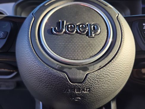 Used 2024 Jeep Wrangler Unlimited Sport AWD/4WD image 20