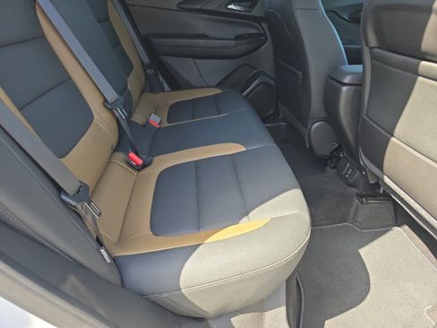 Used 2021 Chevrolet TrailBlazer ACTIV w/ Convenience Package AWD/4WD image 39