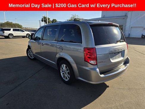 Used 2019 Dodge Grand Caravan SXT FWD image 5