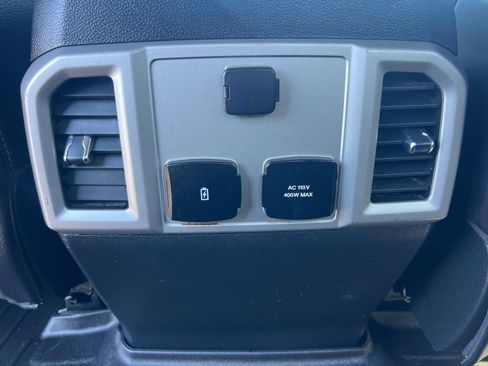 Used 2021 Ford F250 Lariat image 23