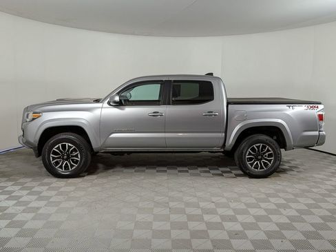 Used 2021 Toyota Tacoma TRD Sport w/ Technology Package AWD/4WD image 6