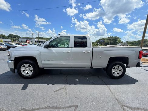 Used 2017 Chevrolet Silverado 1500 LT w/ All Star Edition RWD image 4