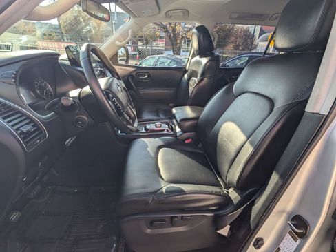 Used 2022 Nissan Armada SV w/ SV Appearance Package image 15