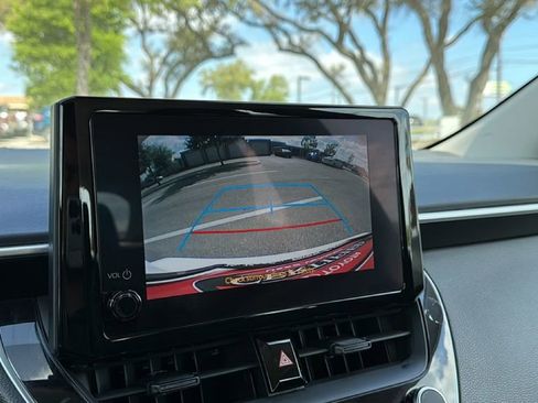 Certified 2024 Toyota Corolla LE image 30