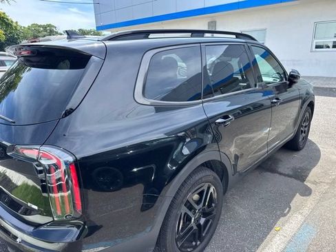 Used 2025 Kia Telluride SX Prestige X-Line AWD/4WD image 2