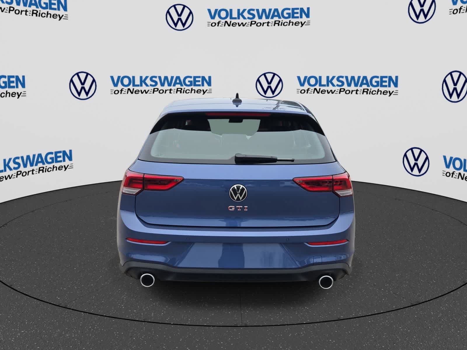 New 2026 Volkswagen GTI SE FWD image 7