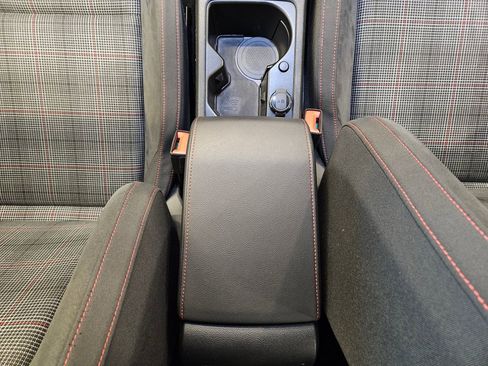 Used 2024 Volkswagen GTI S image 20