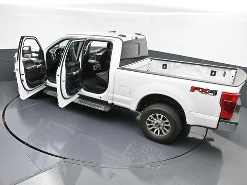 Used 2020 Ford F250 Lariat w/ Lariat Value Package image 41