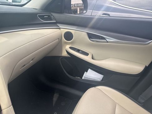 Used 2022 INFINITI QX50 Luxe FWD image 22