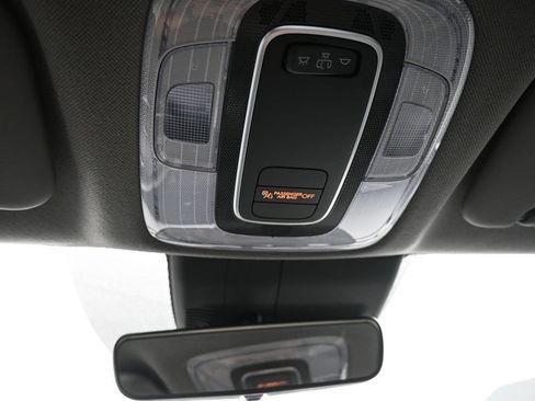 Used 2025 Hyundai Elantra SE FWD image 17