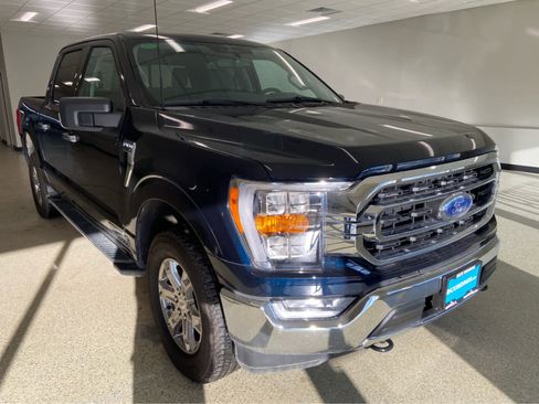 Used 2023 Ford F150 XLT w/ Equipment Group 302A High image 5