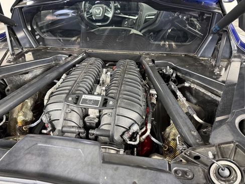 Used 2025 Chevrolet Corvette Z06 RWD image 14