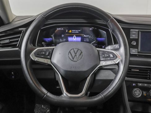 Used 2023 Volkswagen Jetta SE FWD image 24