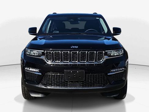 Used 2023 Jeep Grand Cherokee 4WD 4xe image 11