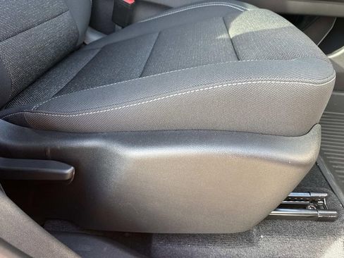 New 2026 Chevrolet Traverse LT image 13