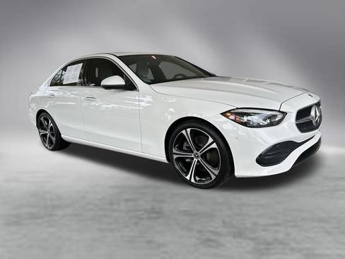 Used 2024 Mercedes-Benz C 300 Sedan image 2