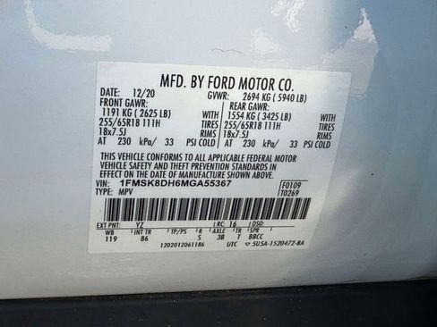 Used 2021 Ford Explorer XLT image 24