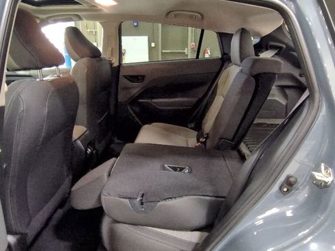 Used 2024 Subaru Crosstrek 2.0i Premium AWD/4WD image 14