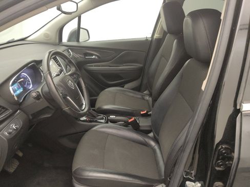 Used 2018 Buick Encore Preferred FWD image 17