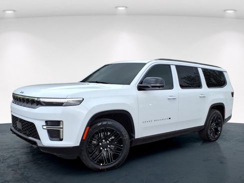 New 2026 Jeep Grand Wagoneer L Limited AWD/4WD image 2