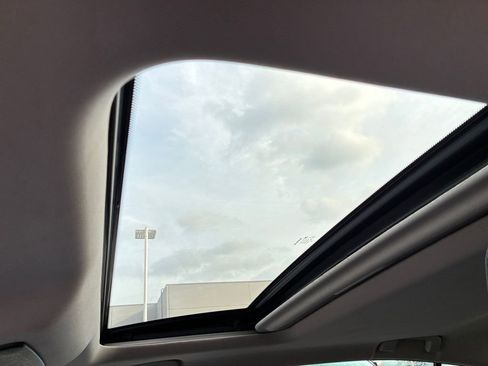 Used 2019 Nissan Altima 2.5 SV image 7