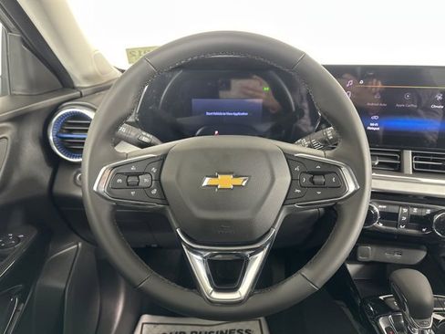 New 2026 Chevrolet Trax LT w/ Driver Confidence Package image 19