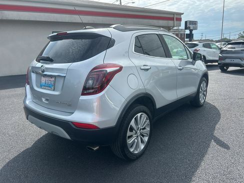 Used 2018 Buick Encore Preferred AWD/4WD image 5