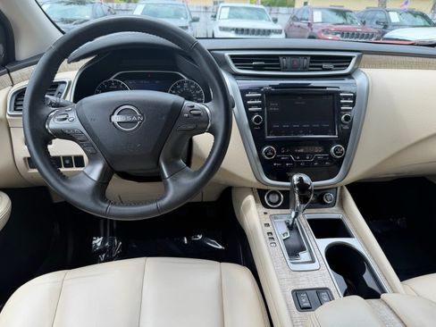 Certified 2024 Nissan Murano SV FWD image 14