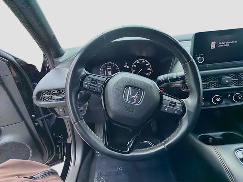 Used 2025 Honda HR-V Sport image 8