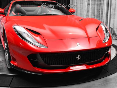 Used 2021 Ferrari 812 GTS image 53