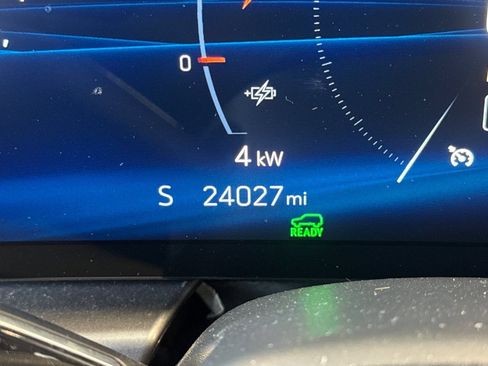 Certified 2024 Cadillac Lyriq Tech RWD image 38