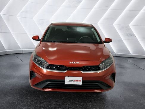 Used 2023 Kia Forte LXS FWD image 2