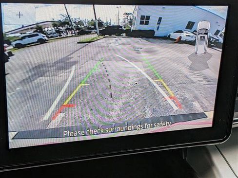 Certified 2021 Ford Explorer XLT w/ Class III Trailer Tow Package RWD image 12