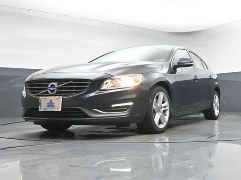 Used 2014 Volvo S60 T5 FWD image 29